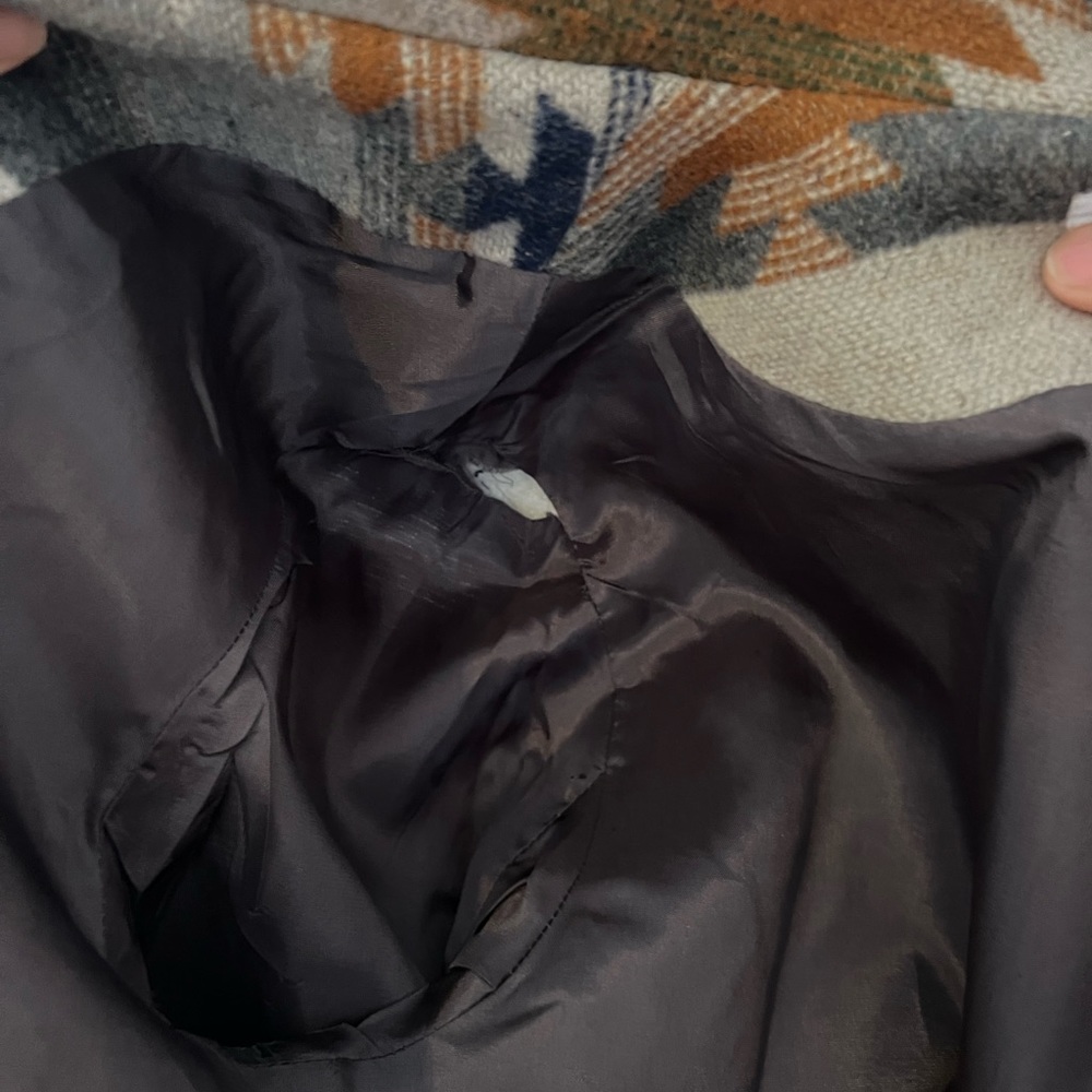 Vintage Saks Fifth Avenue Jacket - Picture 6 of 6